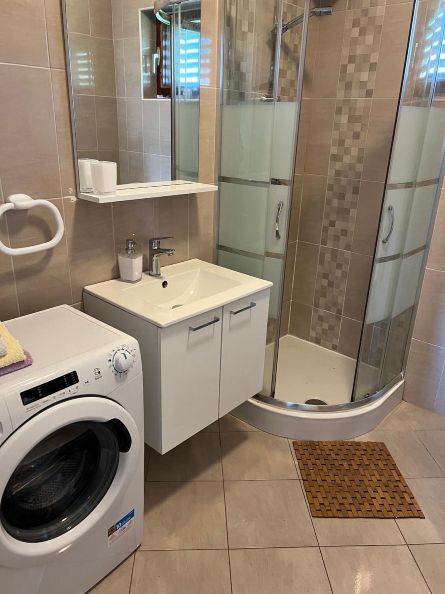 Apartments Mia 비빈제 외부 사진